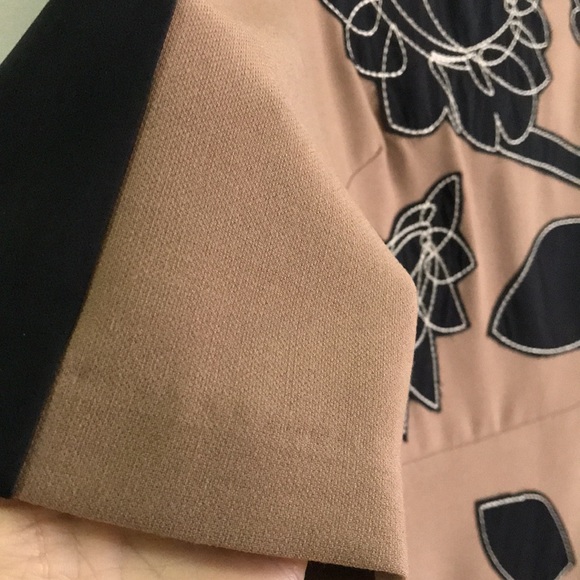 Ixos blouse - Picture 7 of 7